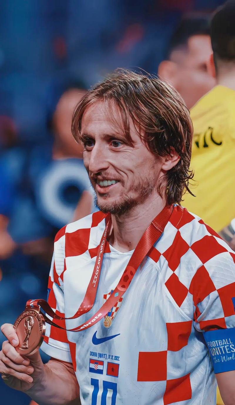 奎克利成队史首位真实命中率100%，且20+5+5的后卫