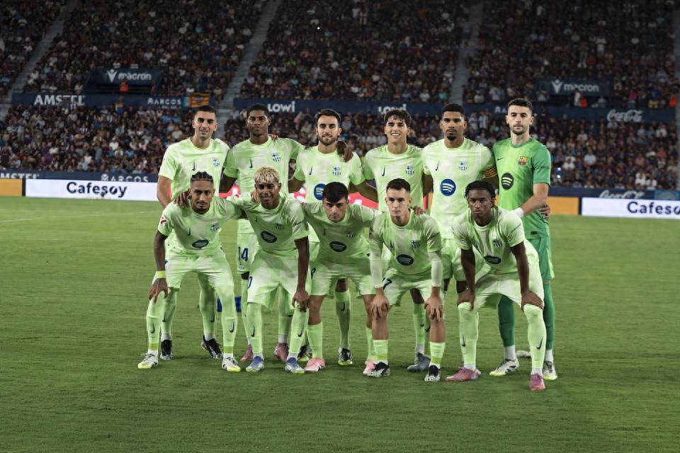 埃因霍温主帅：做梦都没想过能赢，我提前得知利物浦缺乏信心